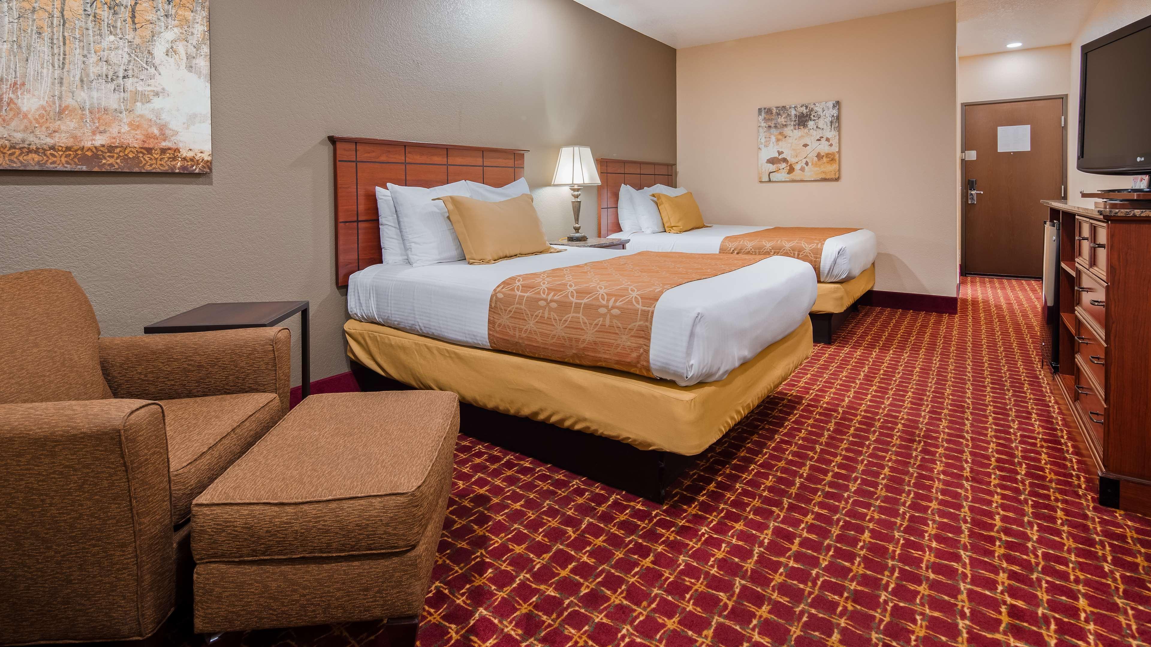 Western Oklahoma 3*